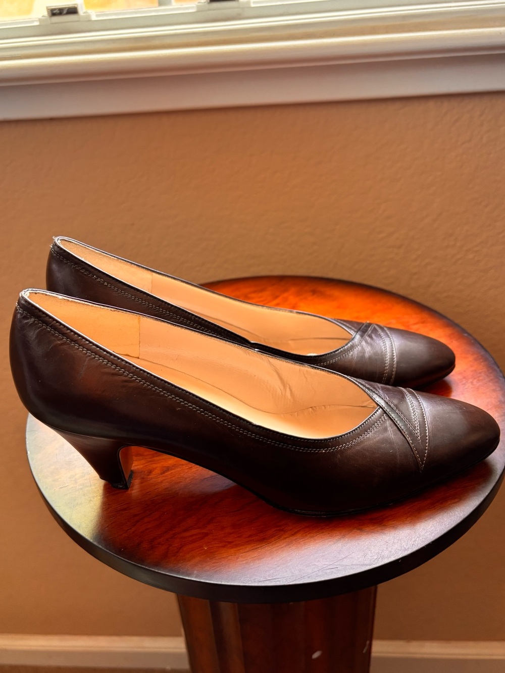 Vintage Salvatore Ferragamo Chocolate Leather Heels Spectator Heels 6